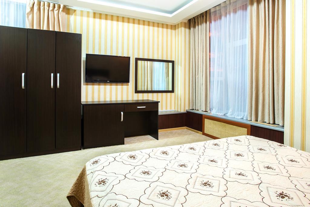 Hotel Kazakhfilm Алматы Экстерьер фото